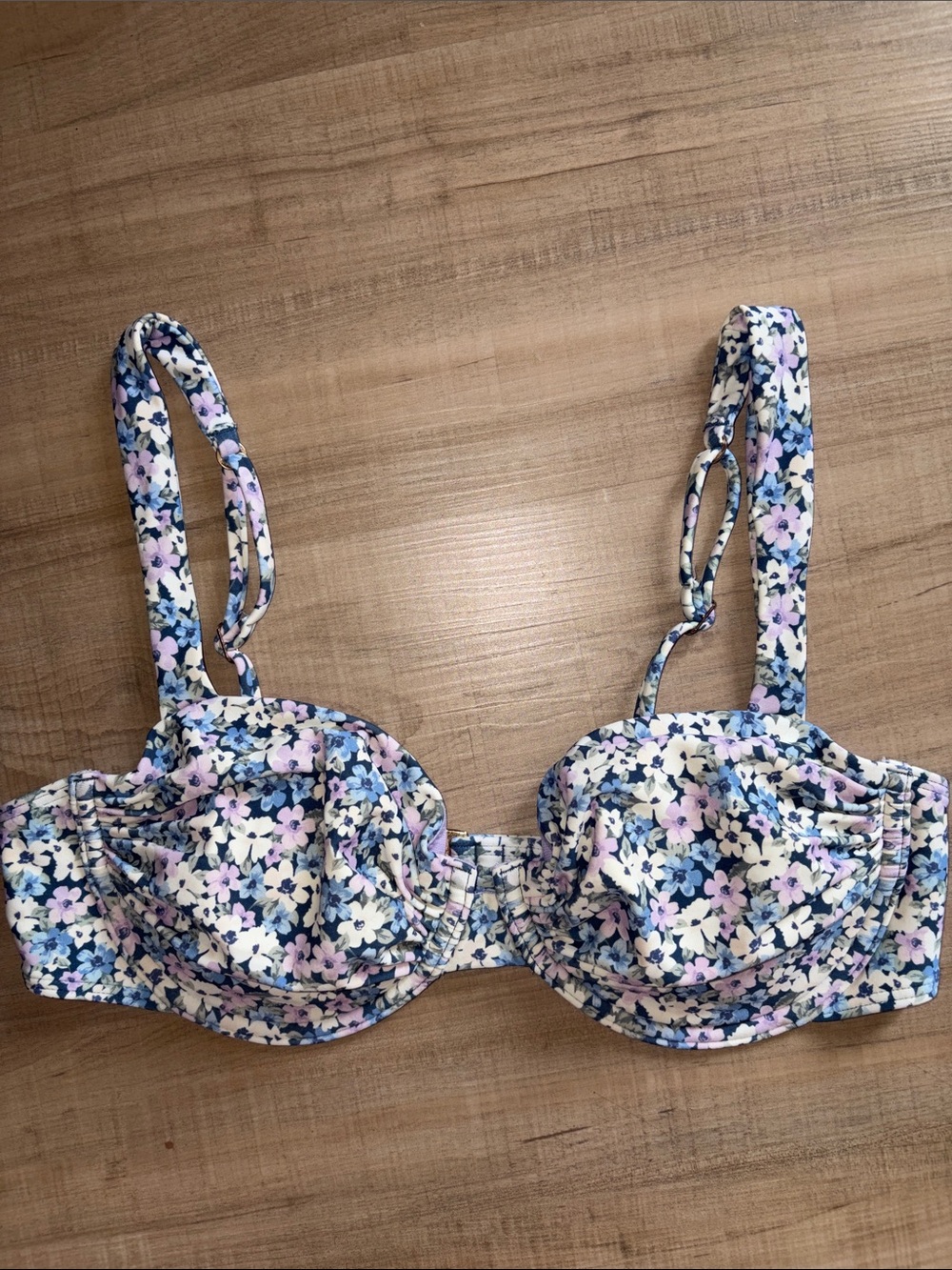 Hollister underwired support ruched floral purple blue bikini top